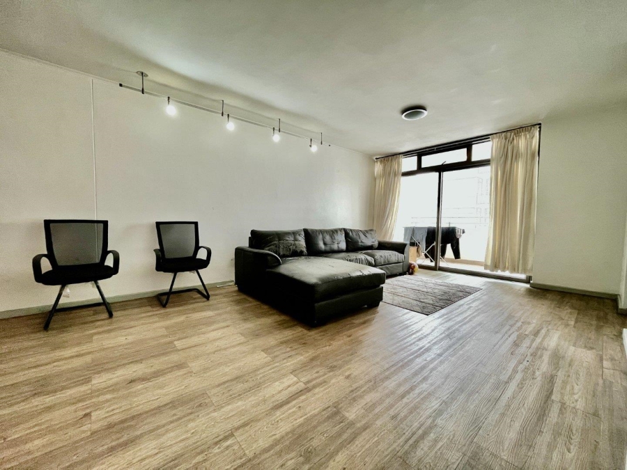 2 Bedroom Property for Sale in Claremont Upper Western Cape